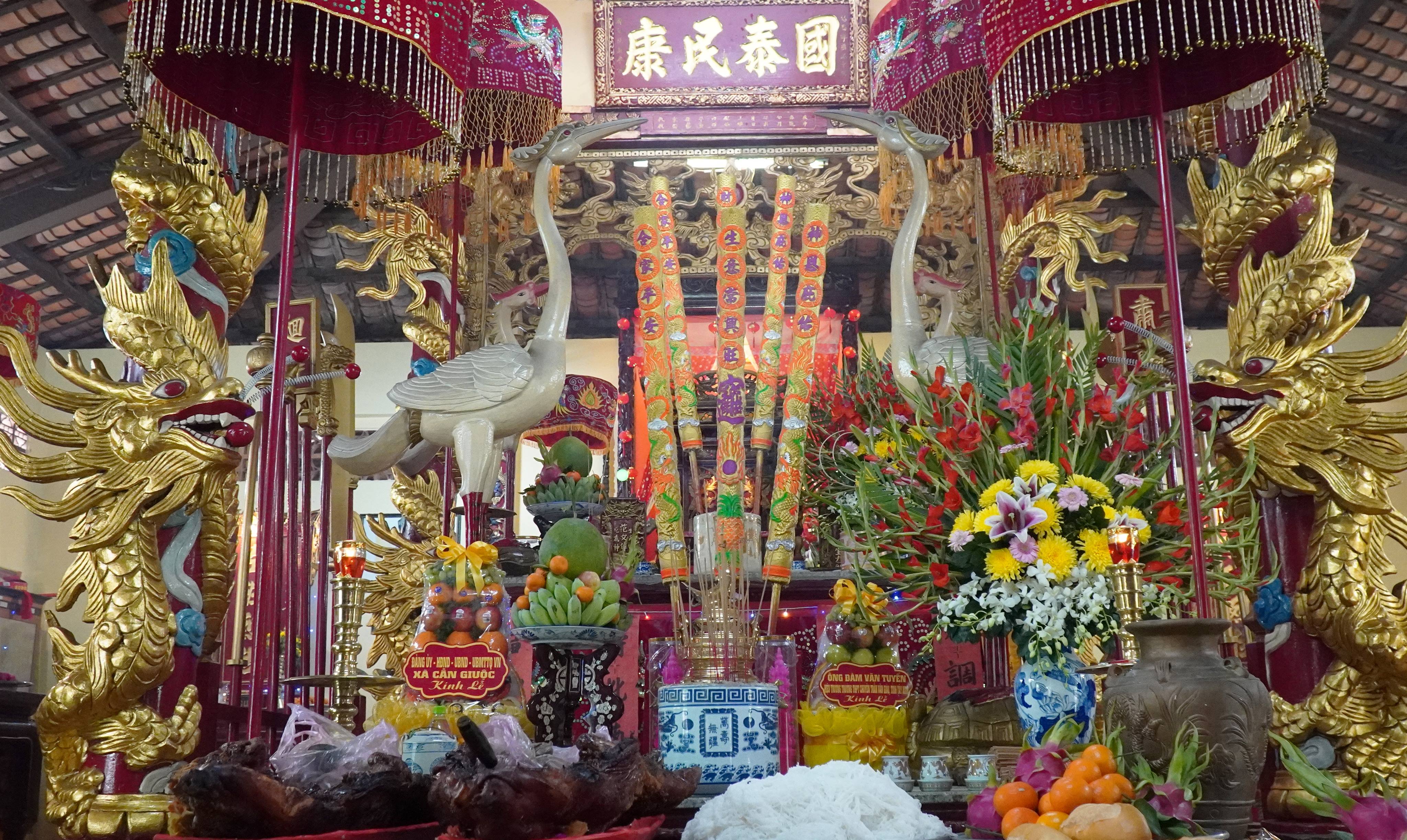 Anh-tin-bai